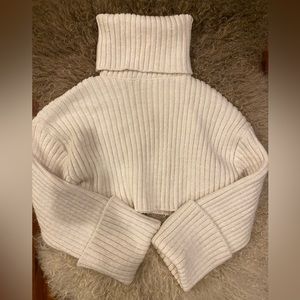 Zara Crop Sweater